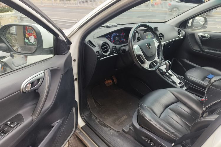 纳智捷 大7 SUV 2015款 2.2T 两驱智尊型中控内饰20