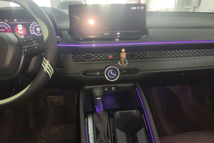 本田 雅阁 2025款 运动系列 260TURBO 豪华版中控内饰16