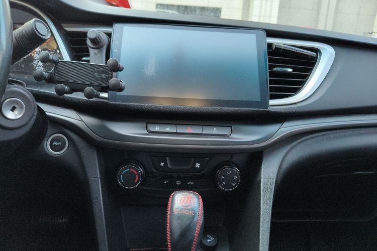 别克 英朗 2018款 18T 自动精英型中控内饰16