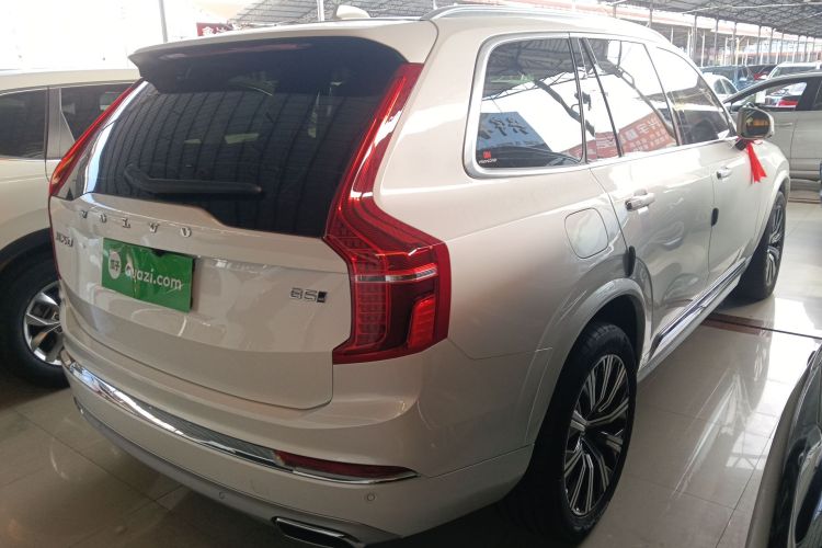 沃尔沃XC90 2021款 B5 智行豪华版 5座车身外观7