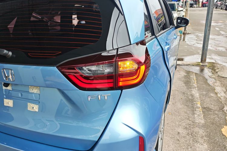 本田 飞度 2021款 1.5L CVT潮享版车身外观9