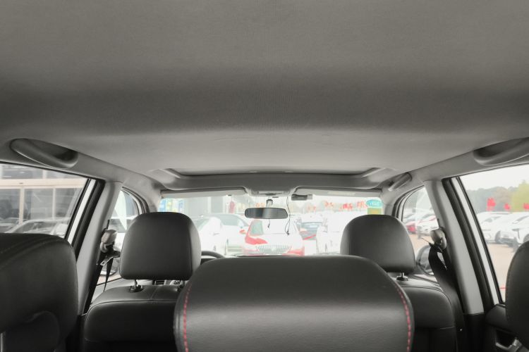 奇瑞 瑞虎3 2016款 1.6L 手动智尚版局部细节22