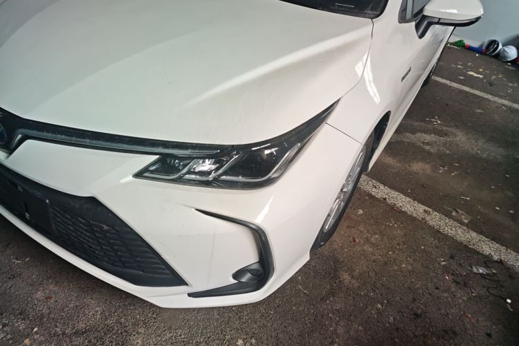 丰田 卡罗拉 2023款 1.8L 智能电混双擎 先锋版局部细节36