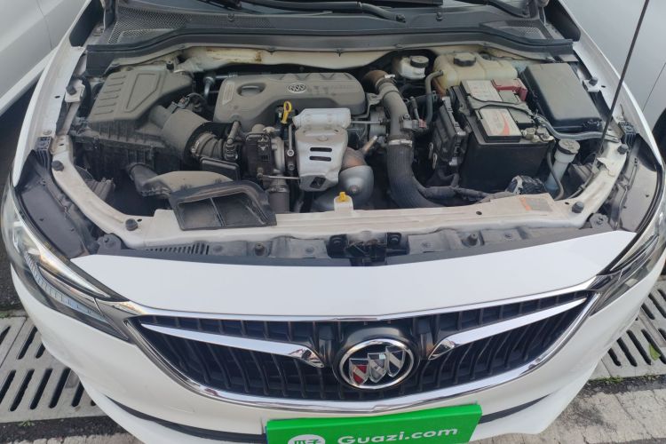 别克 英朗 2018款 15T 手动精英型 国V机舱底盘24