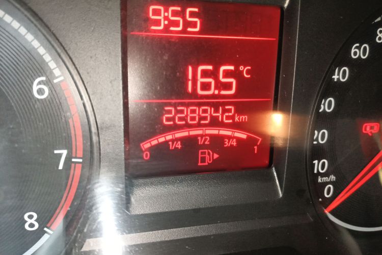 大众 桑塔纳 2016款 1.6L 手动风尚版中控内饰15