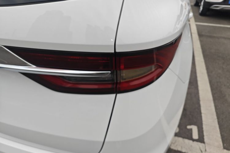 吉利汽车 嘉际 2021款 1.8TD DCT豪华型车身外观9