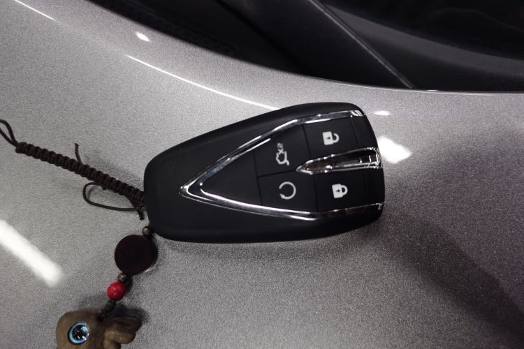 长安 逸动 2023款 畅享版 PLUS 蓝鲸NE 1.4T GDI DCT尊贵版中控内饰7001