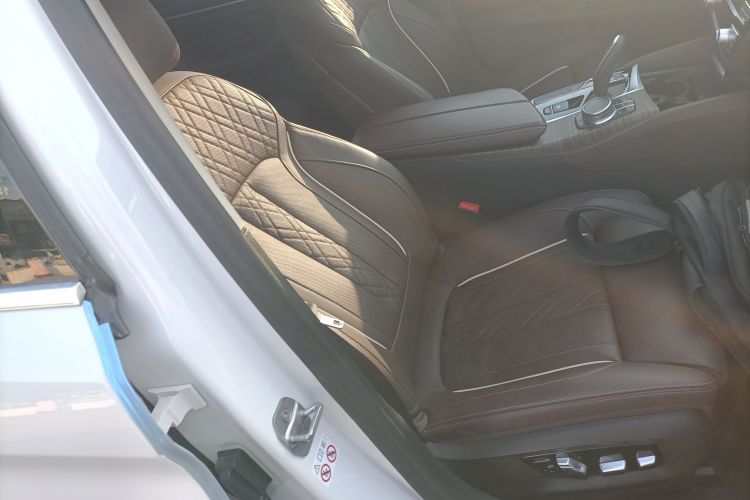 宝马5系 2020款 530Li 尊享型 豪华套装局部细节41