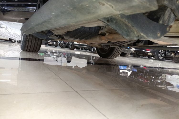 路虎 揽胜运动版 2017款 3.0 SC V6 HSE DYNAMIC局部细节9001