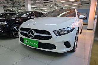 奔驰A级(进口) 2022款 A 200 时尚型