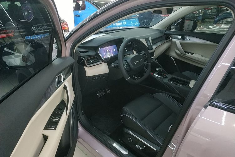 领克06 2021款 1.5T Shero粉色特别版中控内饰20