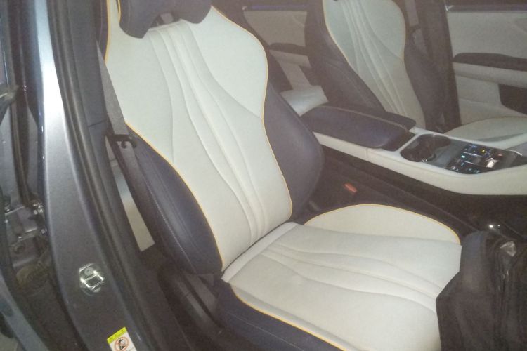 比亚迪 宋PLUS新能源 2023款 冠军版 DM-i 110KM 旗舰PLUS局部细节41