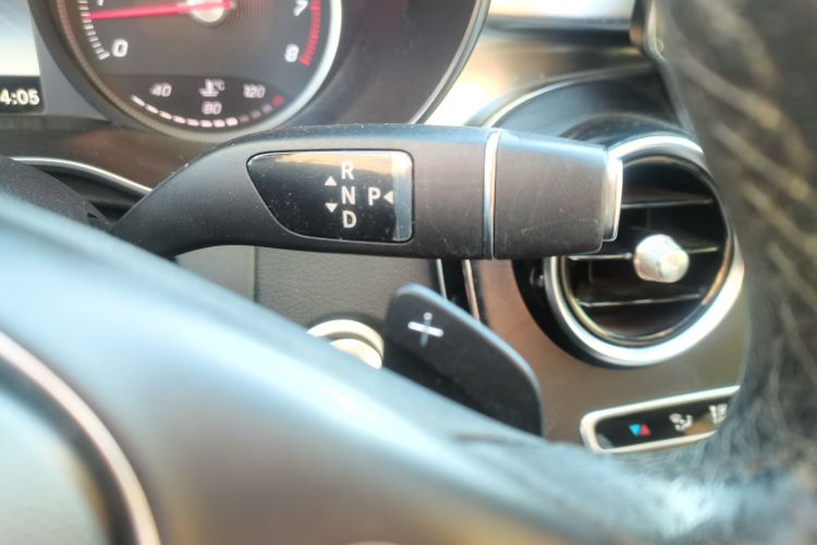 奔驰C级 2017款 改款 C 200 L中控内饰18