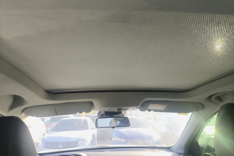 名爵ZS 2020款 180DVVT 自动Lite局部细节22