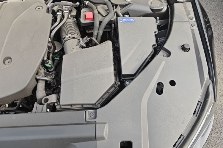 沃尔沃S90 2025款 B5 智远豪华版机舱底盘26