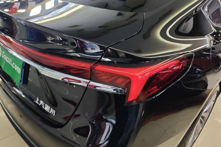 别克 君越 2026款 白金艾维亚版车身外观6006