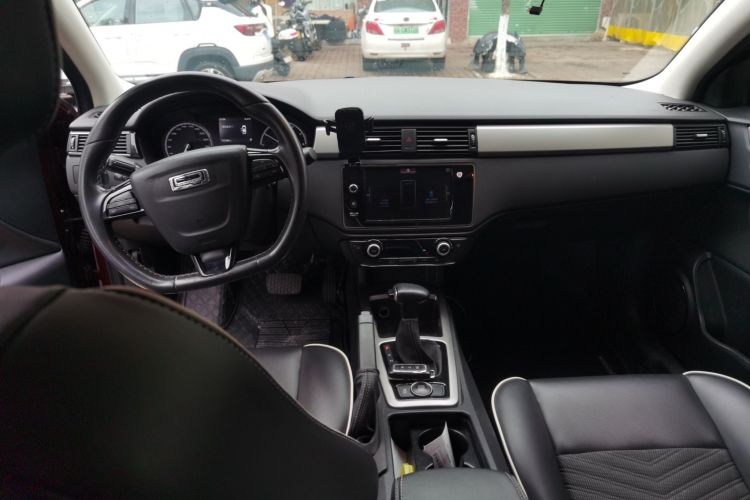 观致3 2016款 两厢 1.6L 自动致悦型中控内饰12