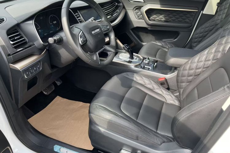 哈弗H6 2020款 1.5GDIT 自动铂金豪华版中控内饰19