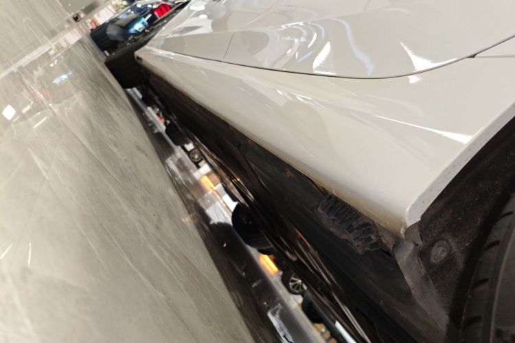 宝马3系 2022款 325Li M运动曜夜套装局部细节9002