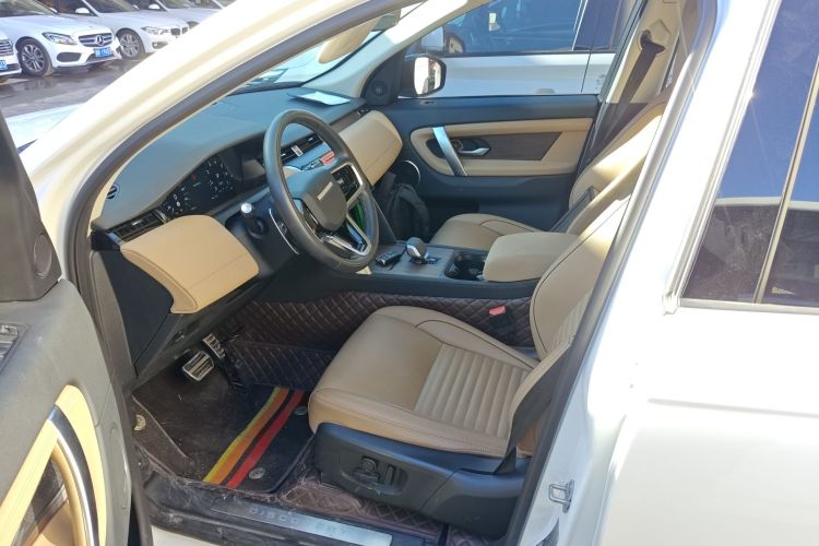 路虎 发现运动版 2024款 性能科技版中控内饰20