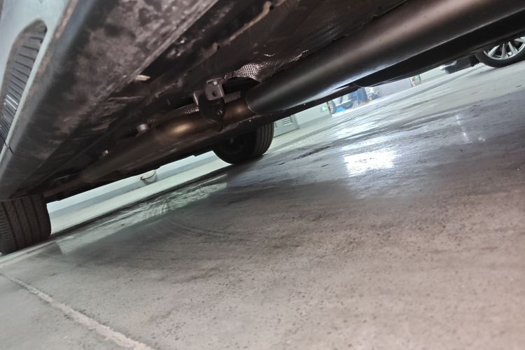 红旗HS7 PHEV 2024款 2.0T PHEV 两驱旗享版 6座局部细节9002