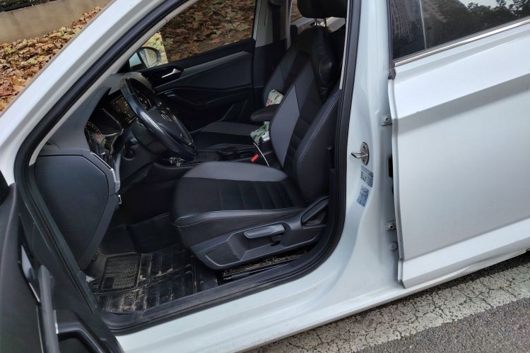 大众 速腾 2019款 280TSI DSG舒适型 国VI中控内饰19