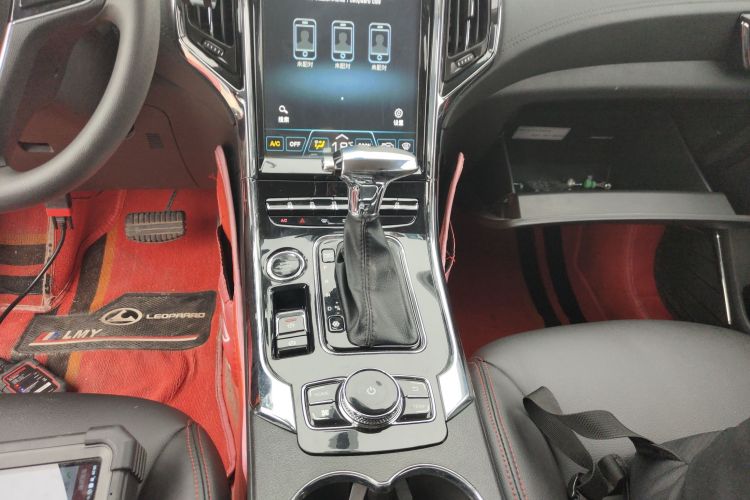 猎豹汽车 猎豹CS9 2017款 1.5L CVT风尚型中控内饰18