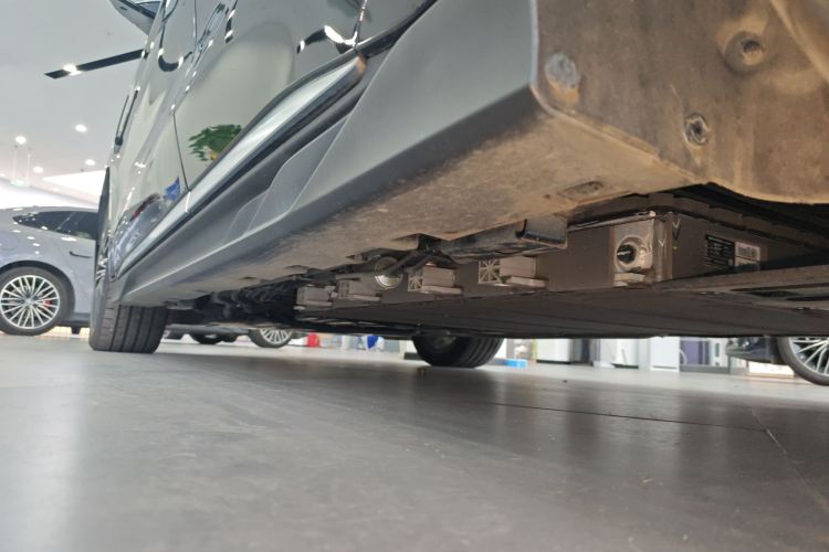 比亚迪 汉 2025款 DM-i 125KM激光雷达智驾型局部细节9002