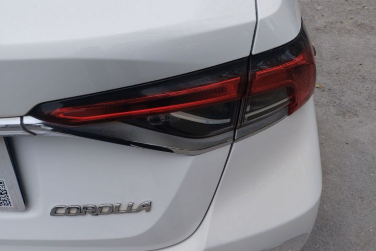 丰田 卡罗拉 2022款 TNGA 1.5L CVT先锋版车身外观6006