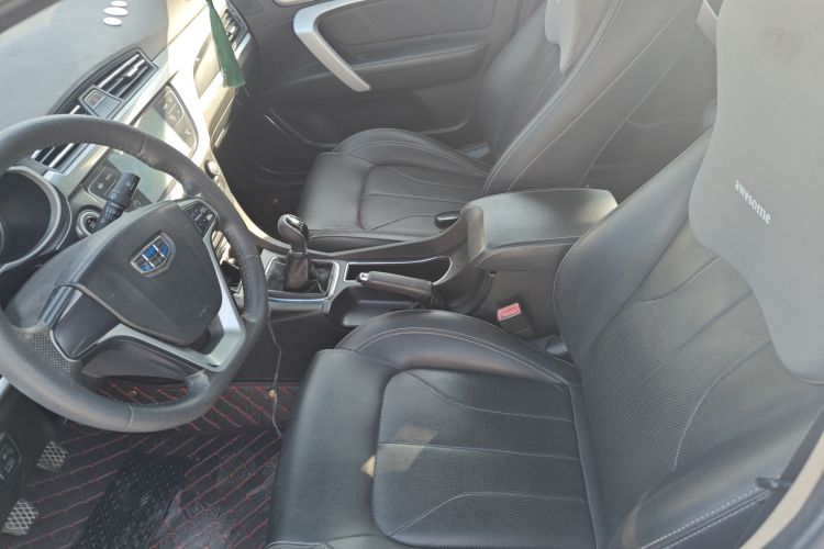 吉利汽车 帝豪 2017款 三厢百万款 1.5L 手动向上版中控内饰19