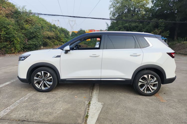 五菱汽车 五菱星辰 2021款 1.5T CVT星辉版车身外观4