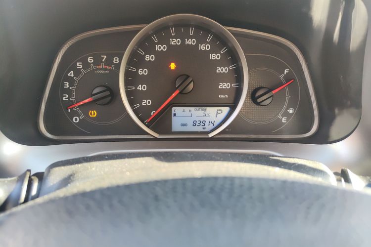 丰田 RAV4荣放 2015款 2.0L CVT两驱风尚版中控内饰15