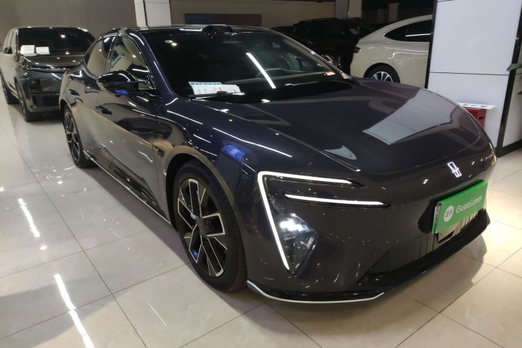 阿维塔06 2025款 Ultra纯电版车身外观6002