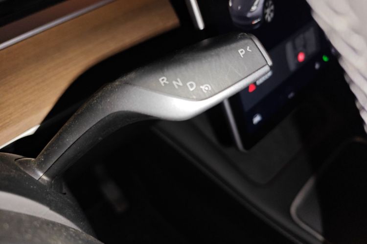 特斯拉 Model Y 2021款 标准续航后驱版局部细节18