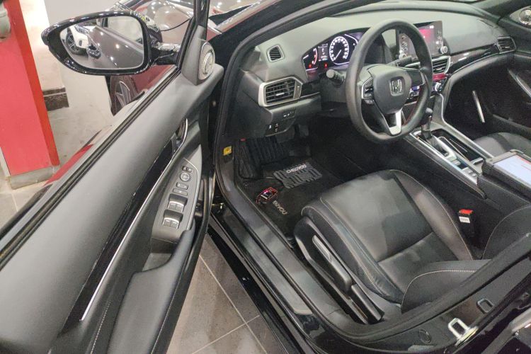 本田 英仕派 2022款 260TURBO 典雅版中控内饰7003