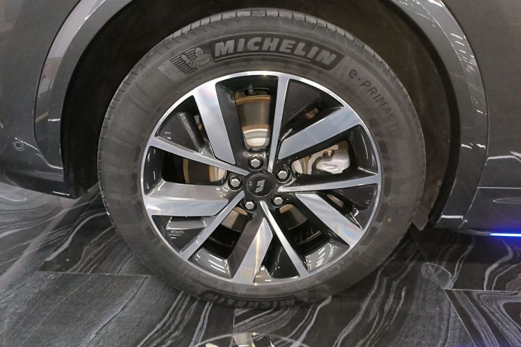 理想汽车 理想L7 2023款 Pro车身外观6008