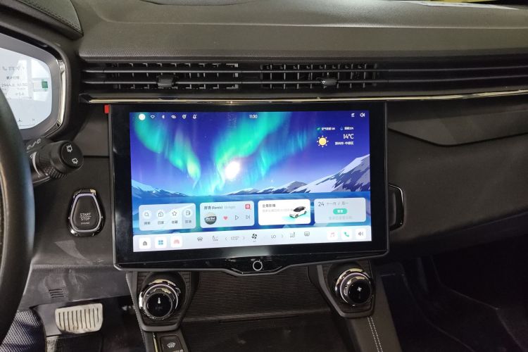 领克01 2023款 1.5TD EM-F PM中控内饰16