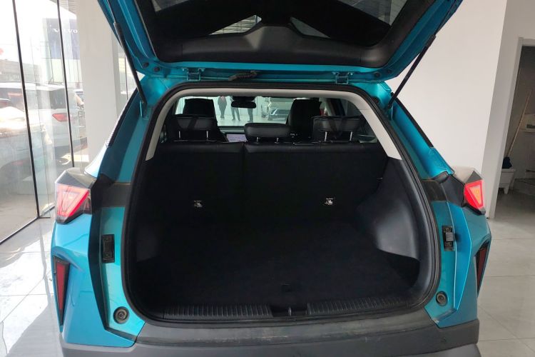 广汽传祺 传祺GS3 2023款 影速 270T R-STYLE版局部细节23