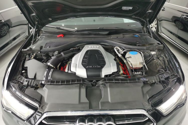 奥迪A6L 2016款 45 TFSI quattro 运动型机舱底盘24