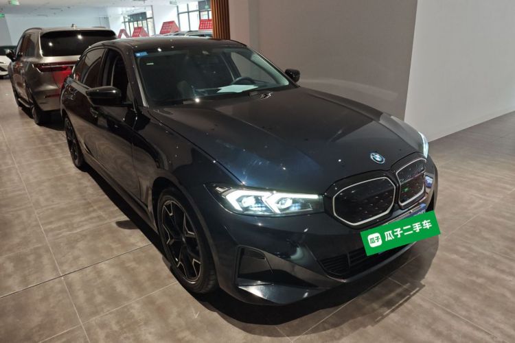 宝马i3 2024款 eDrive 40 L 曜夜套装车身外观6002