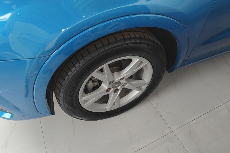 奥迪Q3 2016款 35 TFSI 时尚型车身外观6007