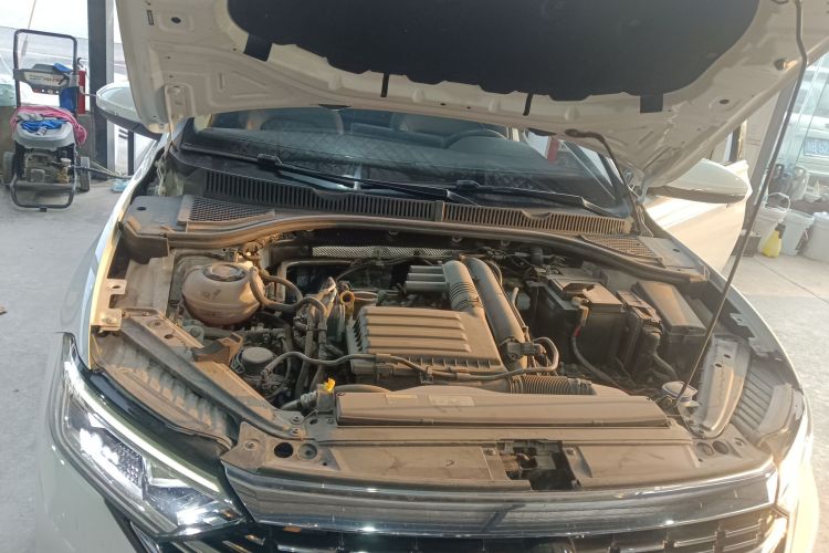 大众 速腾 2023款 280TSI DSG超越版机舱底盘24