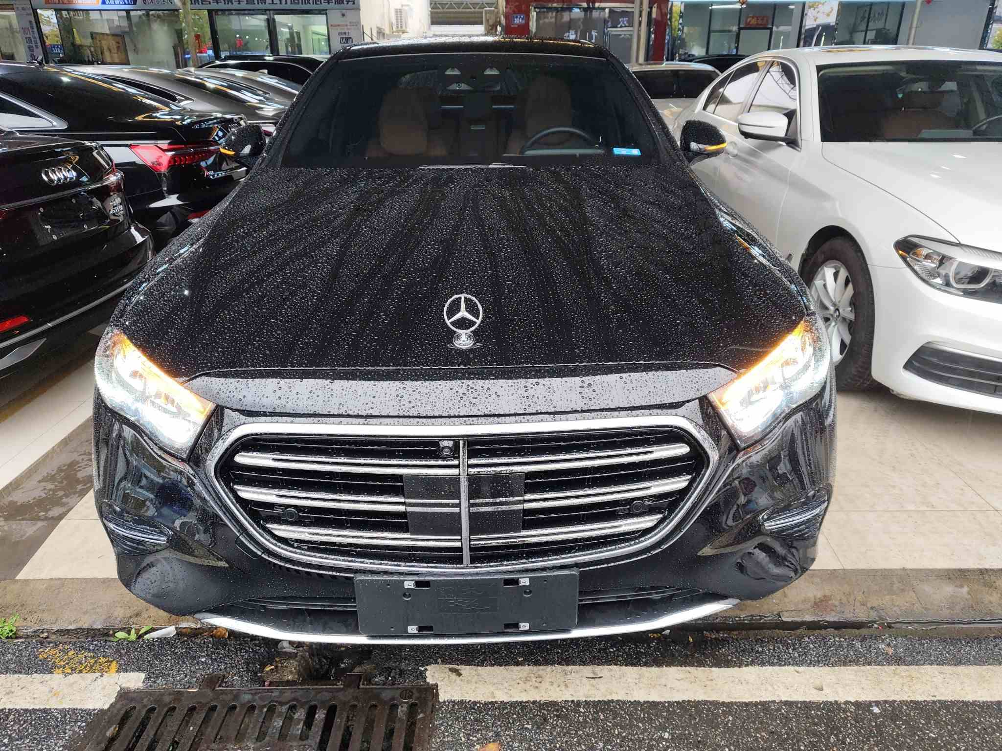 奔驰E级 2025款 E 300 L 豪华型(1)