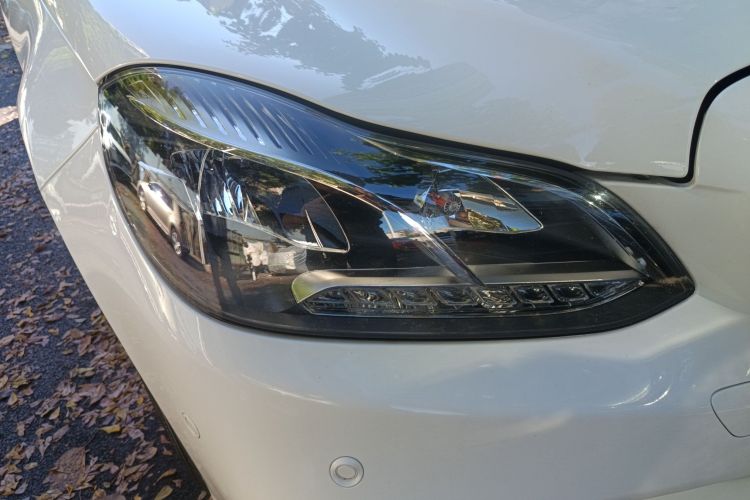 奔驰E级 2015款 E 260 L 运动型车身外观6006