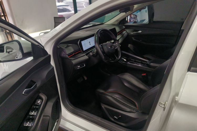 吉利汽车 2022款 缤瑞COOL 1.5T DCT电掣版中控内饰20