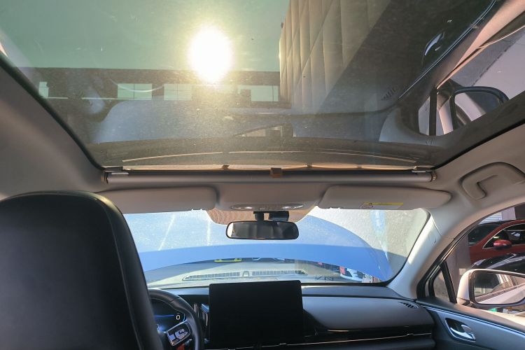 埃安 AION S Plus 2022款 70 智领版中控内饰22