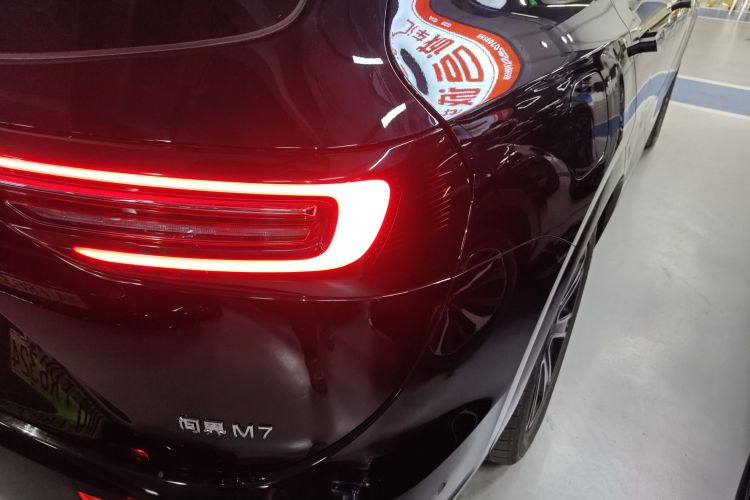 鸿蒙智行 问界M7 2024款 1.5T 智驾四驱Ultra版 5座车身外观6006