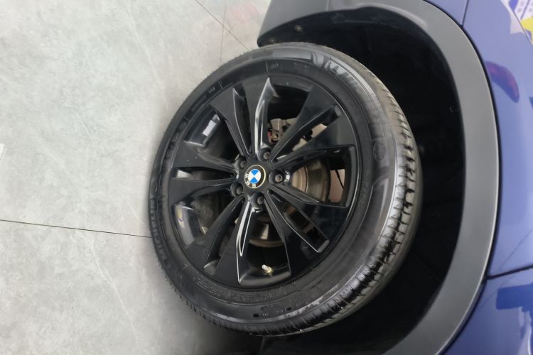 宝马X1 2020款 sDrive20Li 时尚型车身外观6008