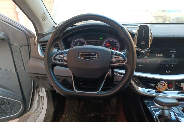 吉利汽车 博瑞 2021款 1.8T 领航版中控内饰13