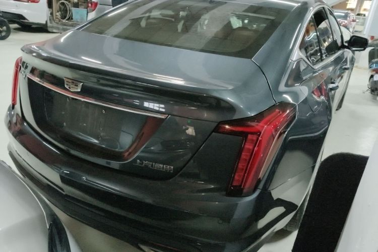 凯迪拉克CT5 2020款 改款 28T 豪华型车身外观7